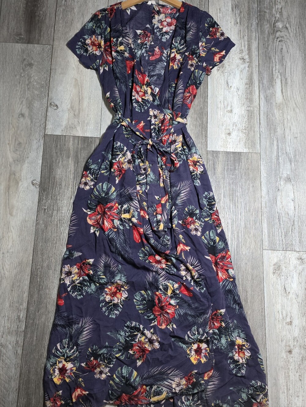 Roxy District Day Tropical Nights Floral AO Pattern Wrap Dress Size Lg